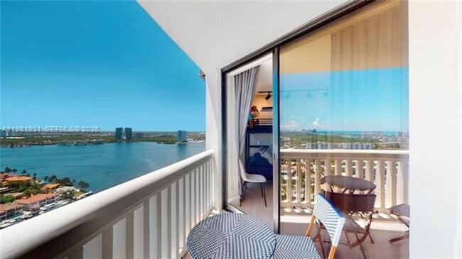 Building Photo - 1000 E Island Blvd