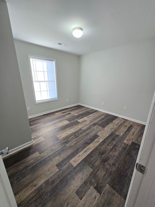 Building Photo - Cozy Apartment for Rent!