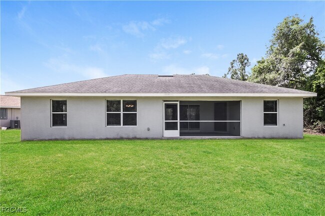 Building Photo - 7470 Franzino Ave