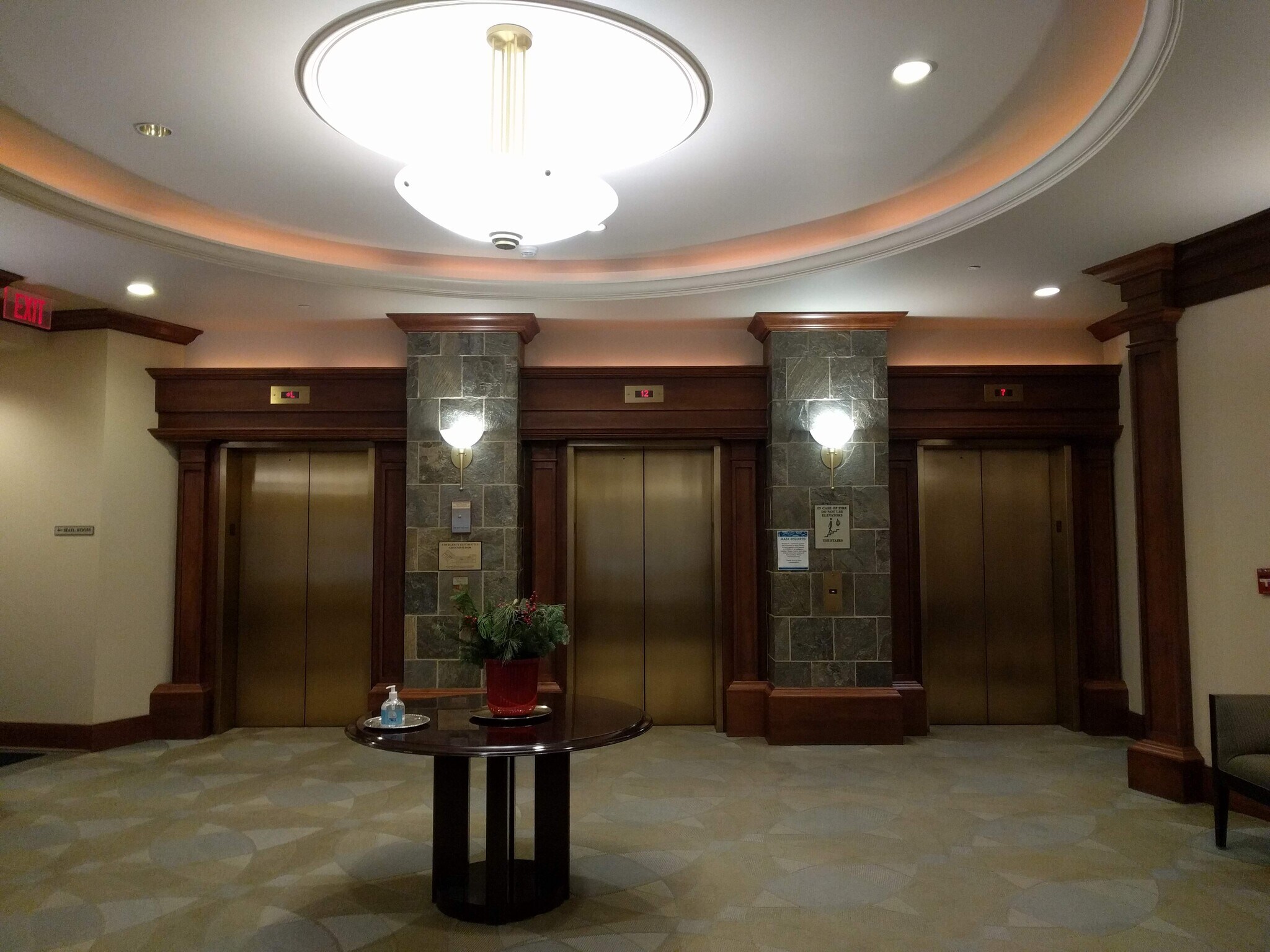 Building Photo - 360 W Washington Ave