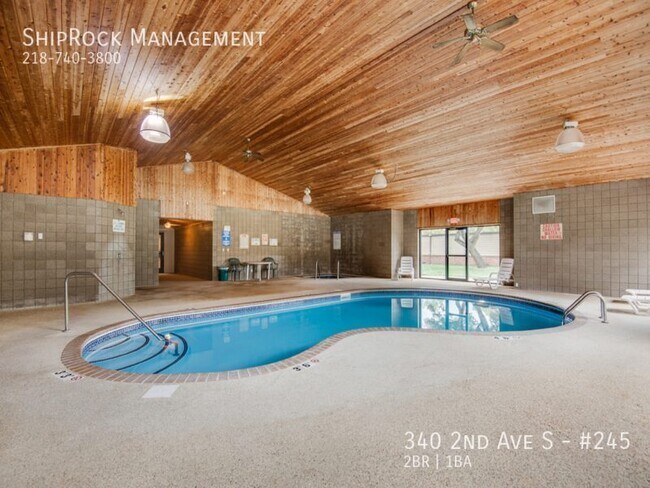 Building Photo - 340 2nd Ave S