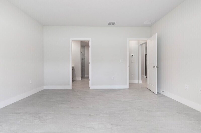 Building Photo - 30 Easterly Pl
