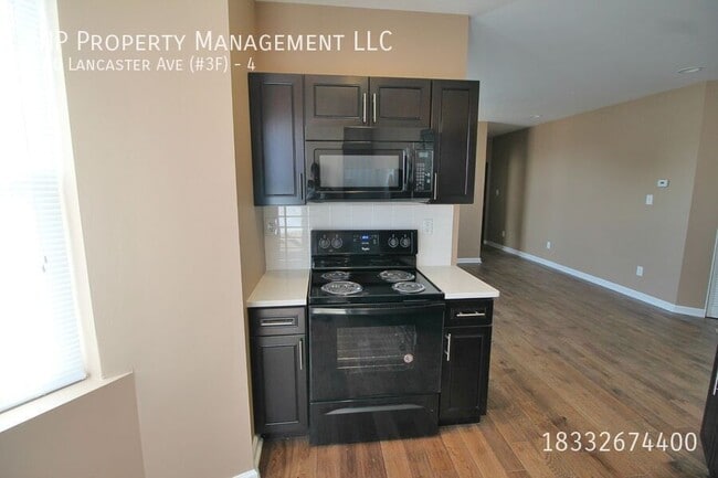 Building Photo - 4400 Lancaster Ave