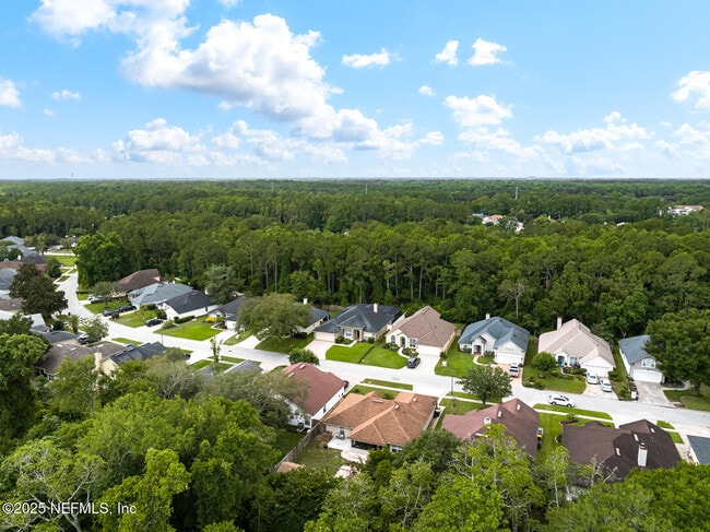 Building Photo - 8575 Crooked Tree Dr