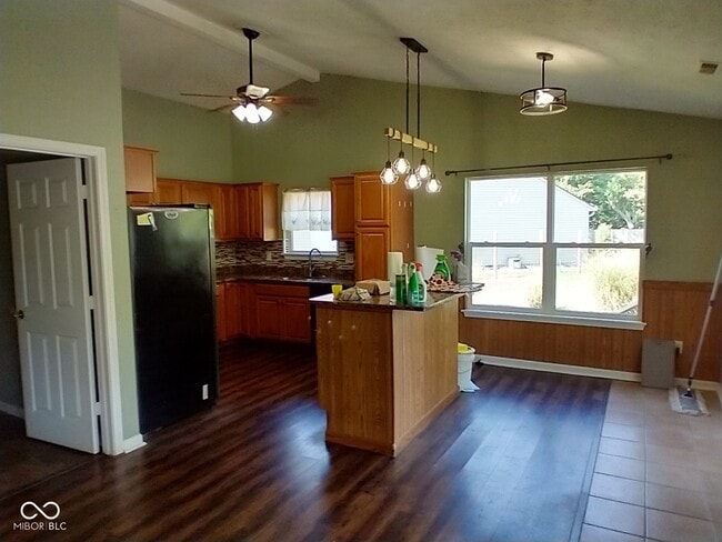Building Photo - 5406 Pommel Ct