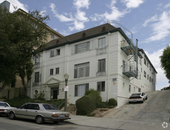 Exterior Photo - 530 GLENROCK AVE.
