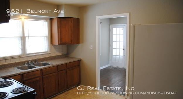 Building Photo - 9621 Belmont Ave