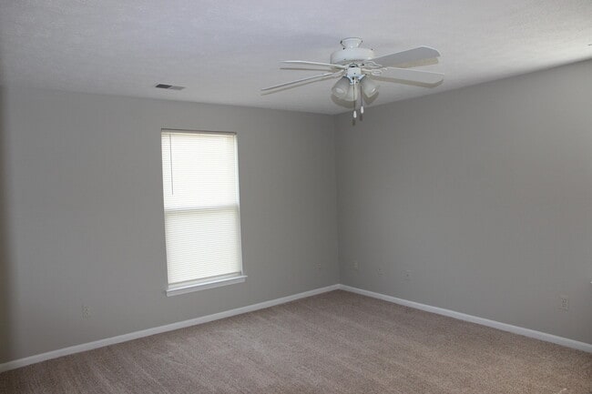 Building Photo - 1774 Weatherstone Dr