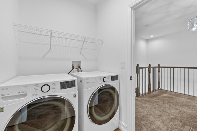Building Photo - Vanderbilt Reserve Townhouse