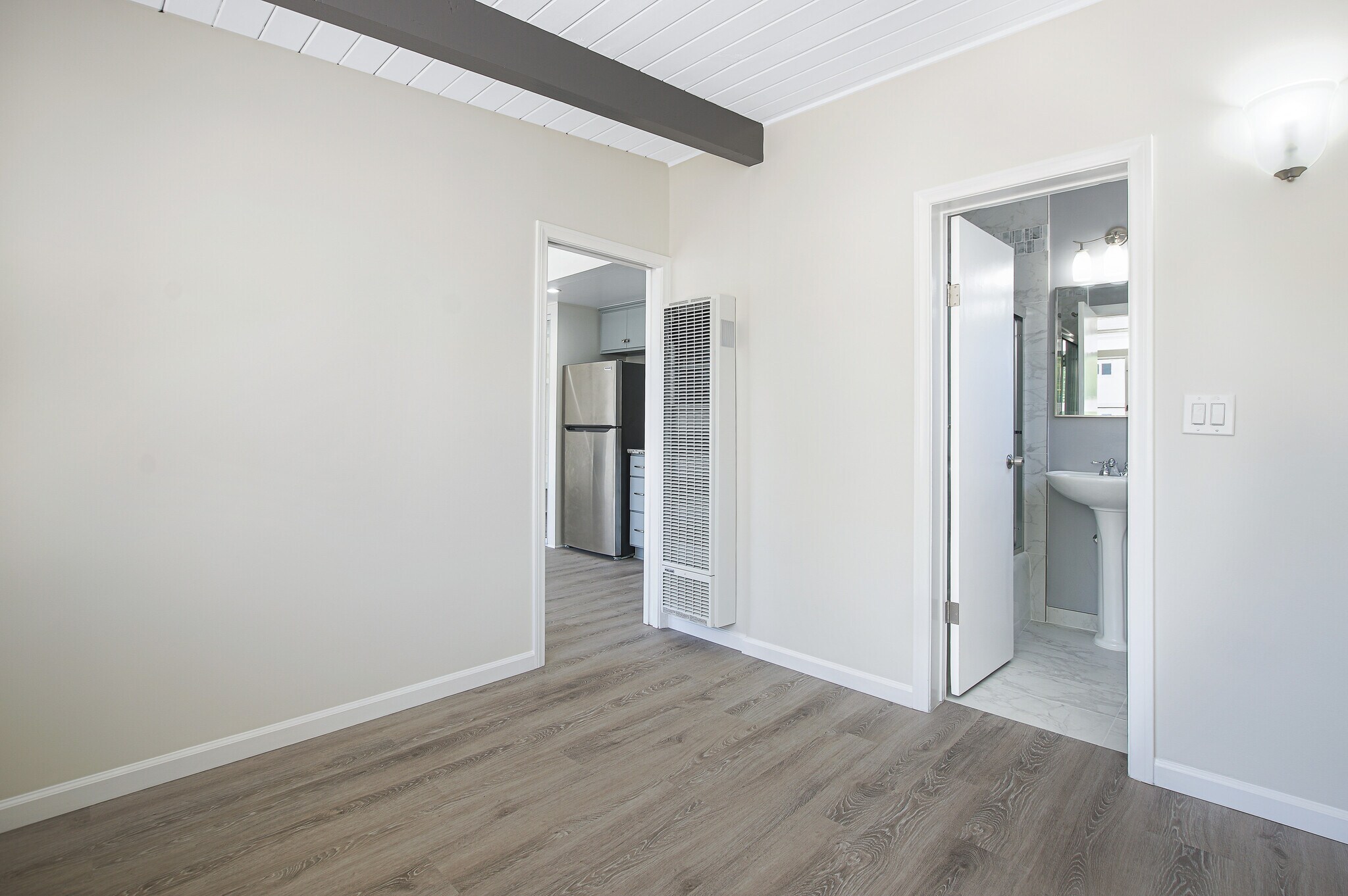 Bedroom - 11301 Gladwin St