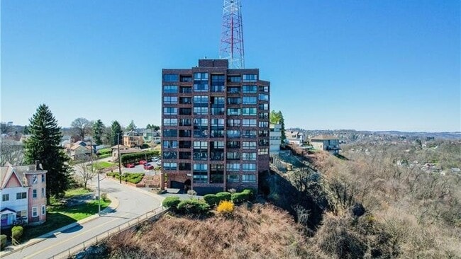 Building Photo - 3410 Coral Wy