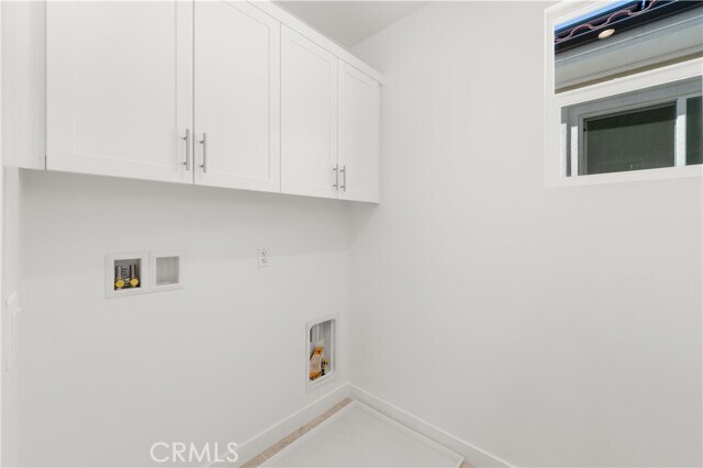 Building Photo - 22129 Garibaldi Dr