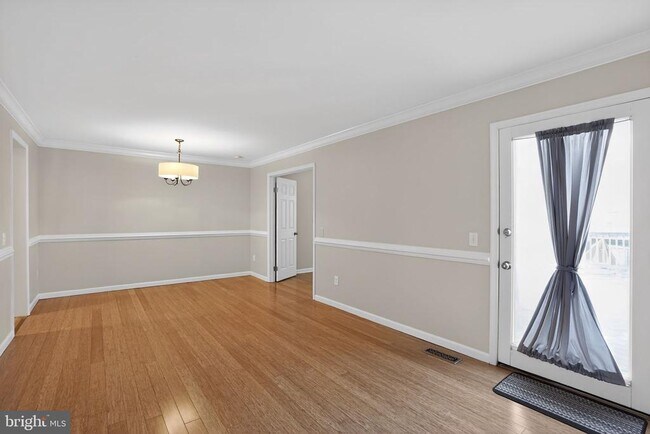 Building Photo - 5816 Apple Wood Ln