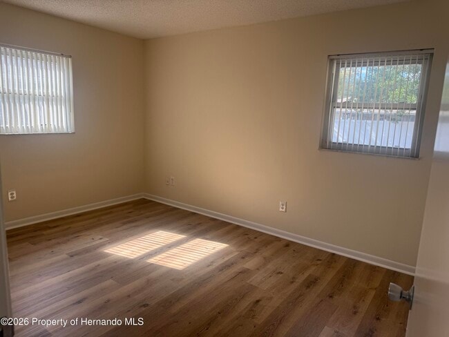 Building Photo - 12616 Eddington Rd