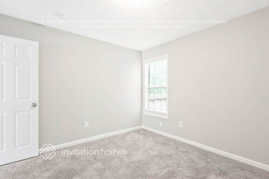 Building Photo - 731 Marble Arch Ave