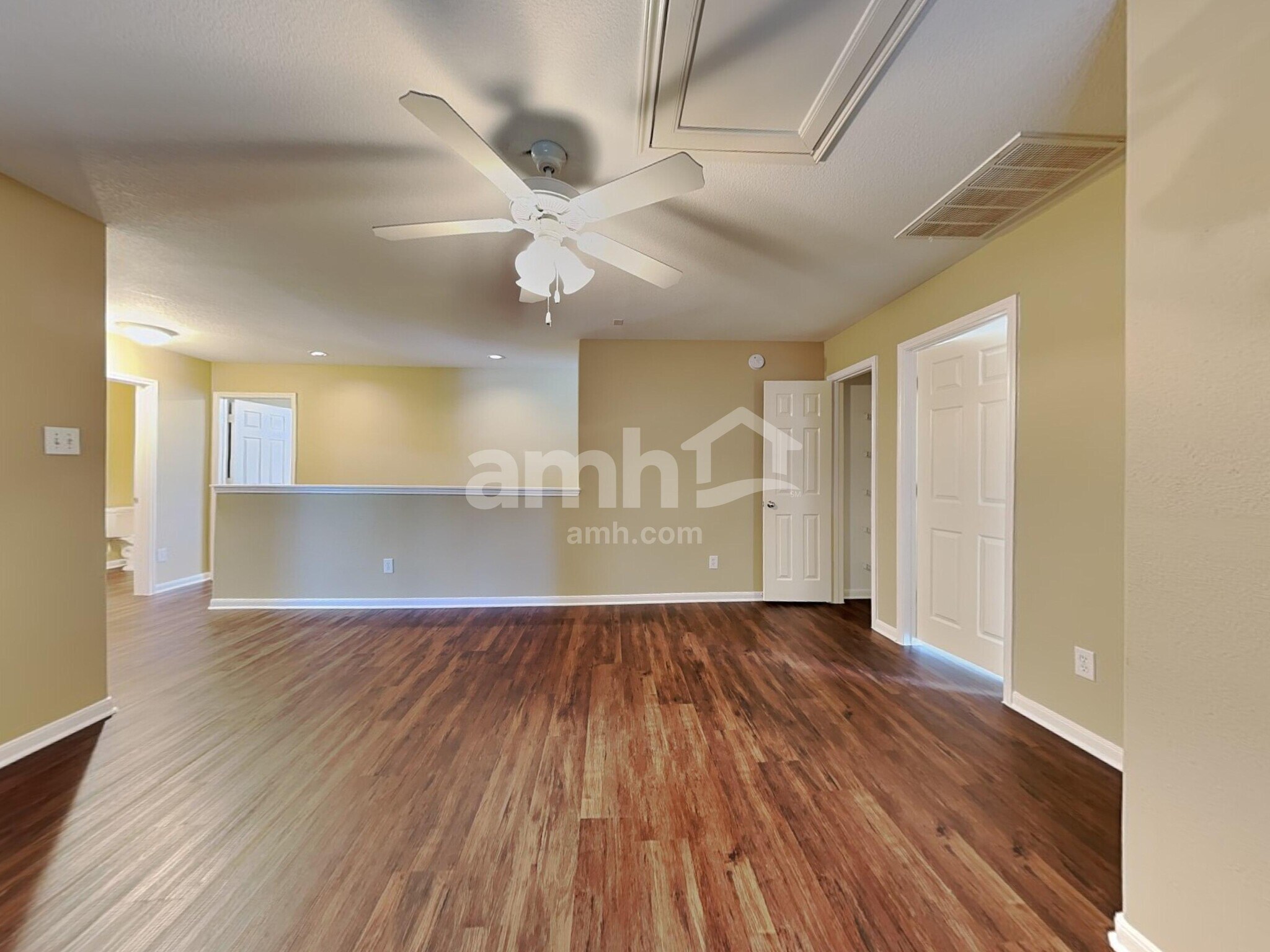 Building Photo - 22927 Lily Creek Dr