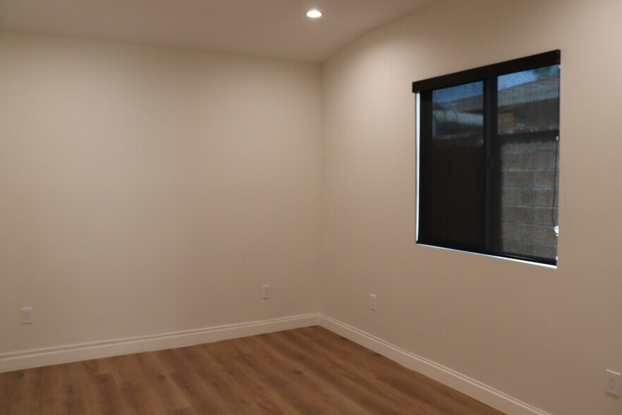 Building Photo - 9500 Penfield Ave