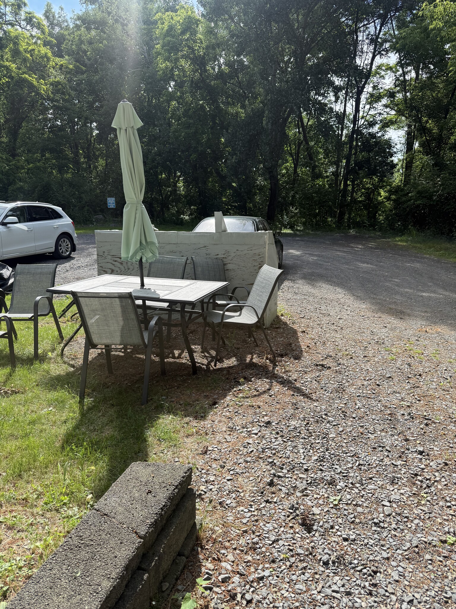 Back yard parking - 918 Danby Rd