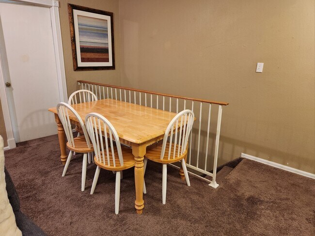 Building Photo - 5502 Dunbar Ct
