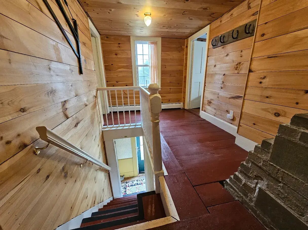 Building Photo - 437 Little River Rd
