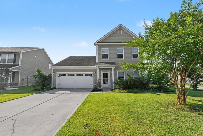 Building Photo - 121 Rockingham Way