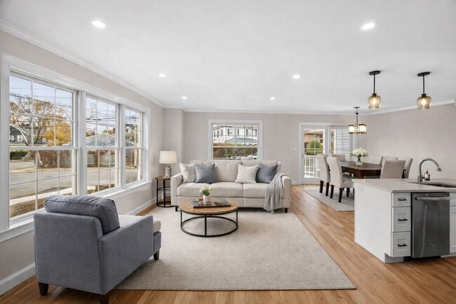 Building Photo - 60 Ellsworth Rd