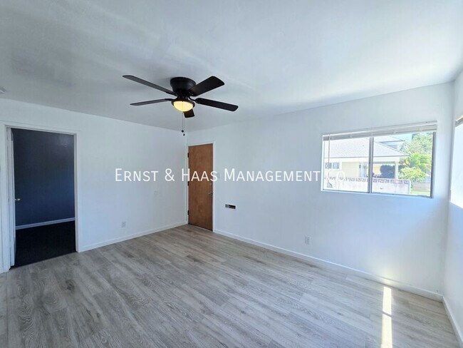 Building Photo - 6611 San Luis St
