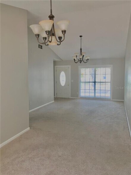 Building Photo - 4637 Cabbage Palm Dr