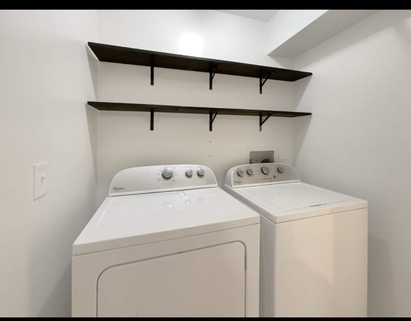 Building Photo - 555 N Dupont Ave