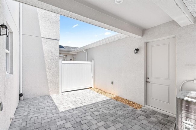 Building Photo - 1659 EAGLEHURST Ln