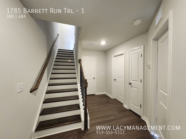 Building Photo - 1785 Barrett Run Trl