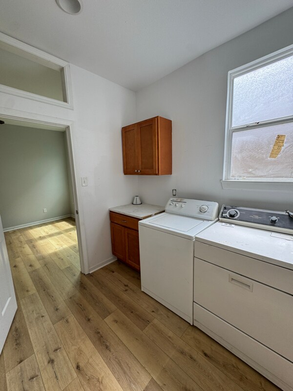 Building Photo - 3703 Derbigny St