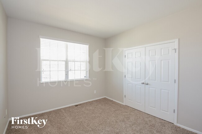 Building Photo - 6481 N Dunkirk Ct