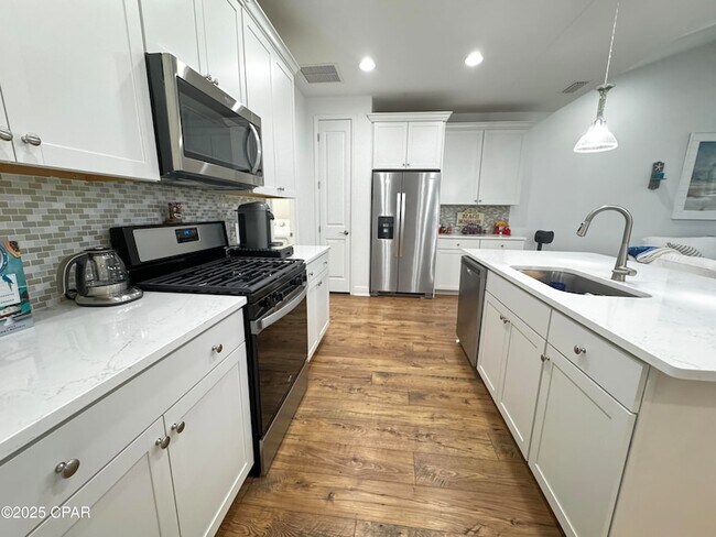 Building Photo - 8694 Conch Shell Ct