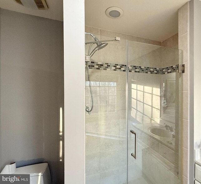 Building Photo - 819 Oak Knoll Terrace