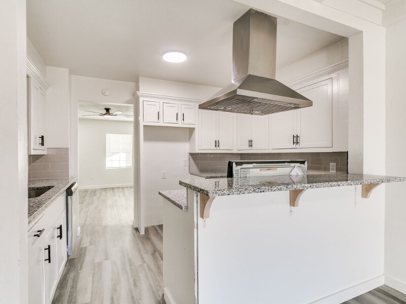 Building Photo - 1001 NW 98th St