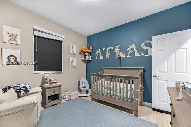 Building Photo - 3461 SE 1st St