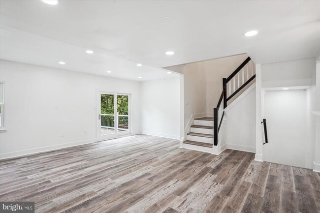 Building Photo - 8648 Watershed Ct