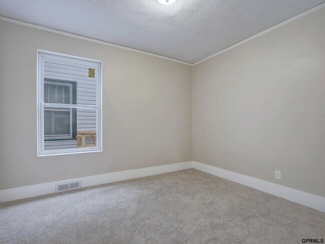Building Photo - Two bedroom house for rent