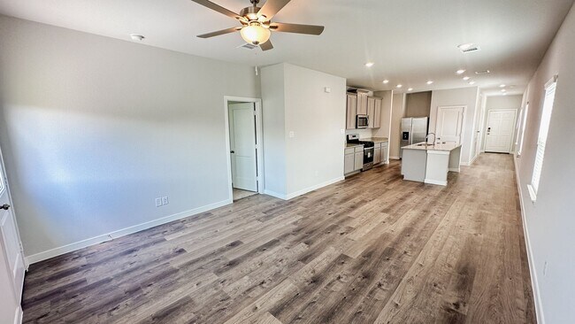 Building Photo - Brand new! Modern 3-Bedroom with Open-Conc...
