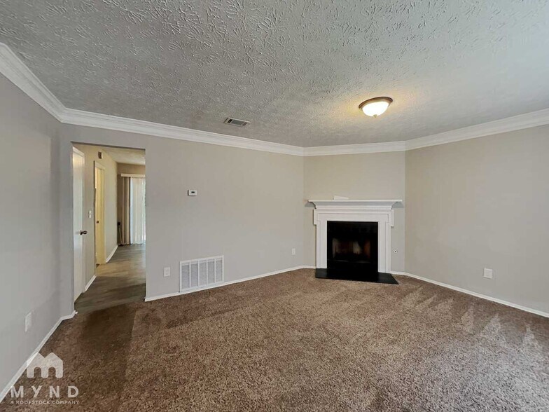 Building Photo - 5531 Downs Way