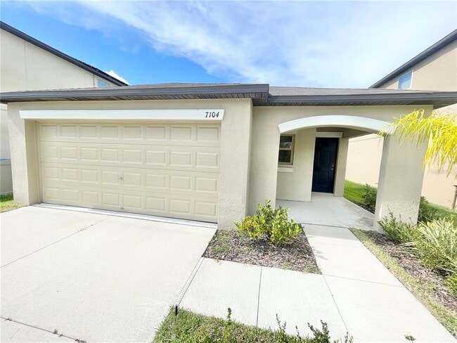 Building Photo - 7104 Amelia Cove Ct