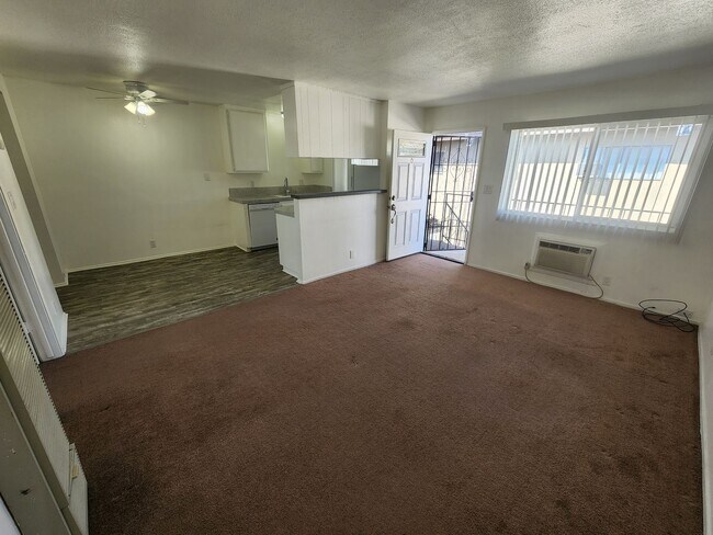 Building Photo - 11761 Colima Rd