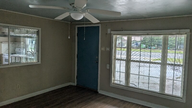 Building Photo - 1020 State Hwy 3