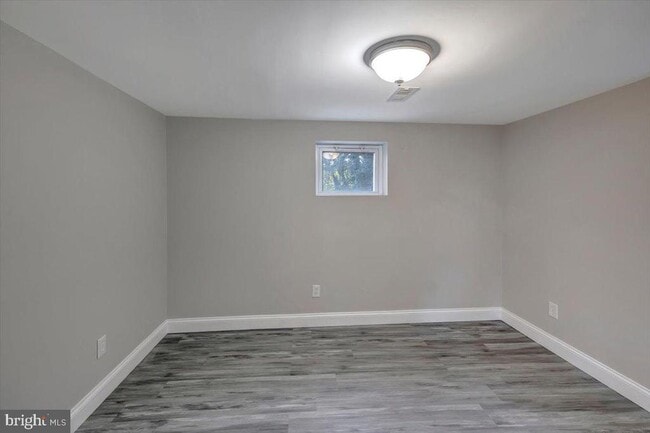 Building Photo - 1523 Beaver Heights Ln