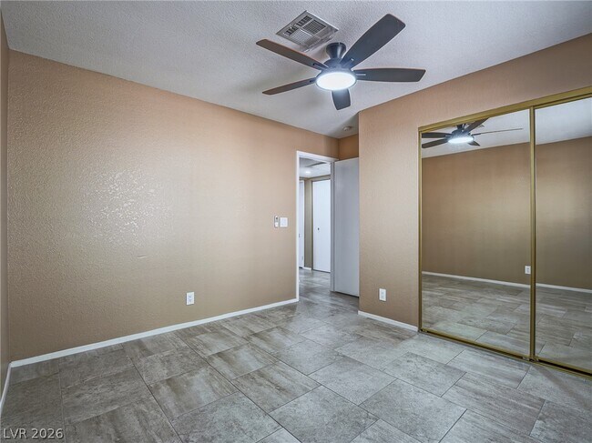 Building Photo - 912 Boulder Springs Dr