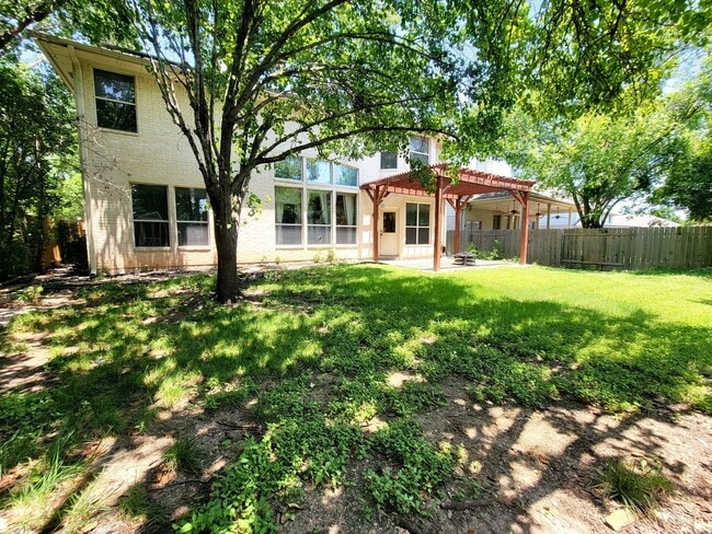 Building Photo - 1617 Sunterro-