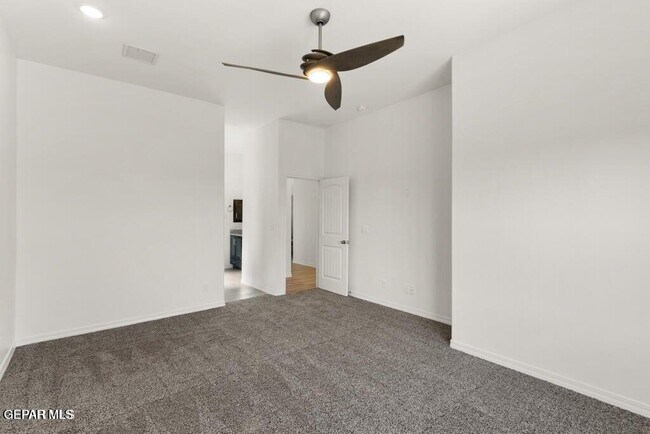 Building Photo - 3645 Bob Snead Dr