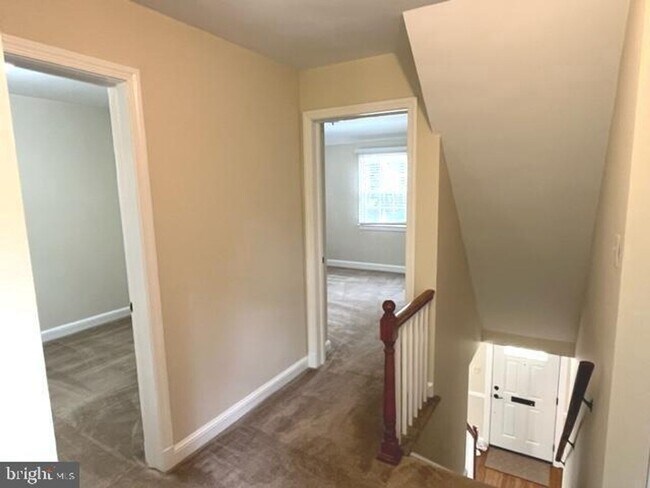 Building Photo - 4408 Glenridge St