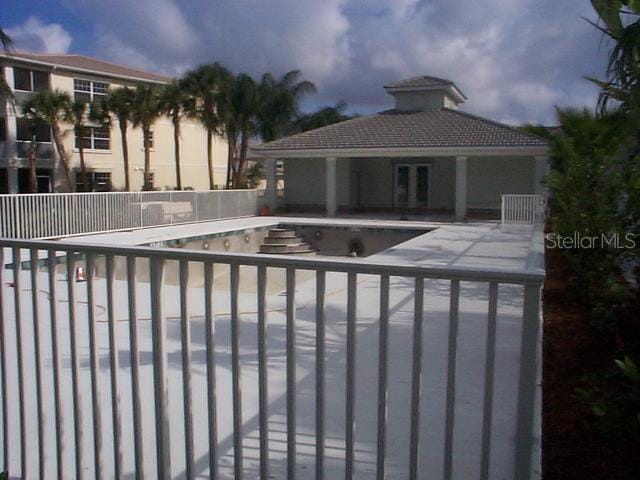 Building Photo - 600 Gardens Edge Dr